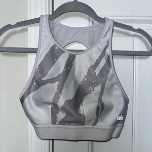 ALO YOGA incline Bra XS